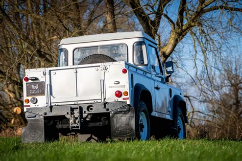 Land Rover Defender Pick Up Owner Miles Cp Rxz