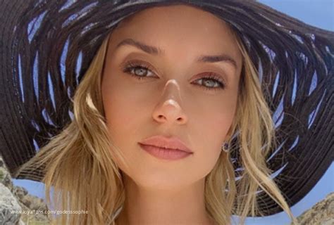 Whos Up For A Wallet Fuck Goddess Sophie Findom Official Profile Loyalfans