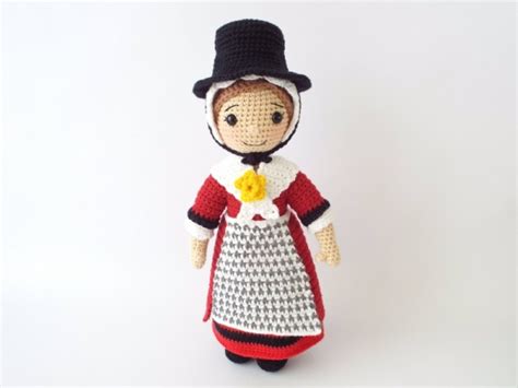 Gwen The Welsh Doll Amigurumi Pattern