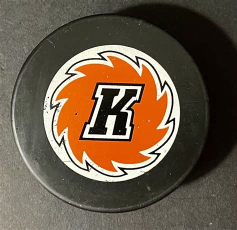 Vintage Fort Wayne Komets Hockey Puck Vintage Ihl Hockey Defunct Minor