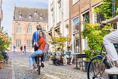 Welcome Brochures Universiteit Leiden