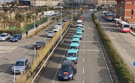 Coronavirus En Asturias Los Hosteleros Protestan En Gij N Por Una