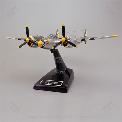 Lockheed P-38J Lightning Model Airplane