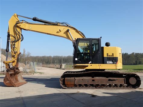 Caterpillar 328D LCR Kettenbagger | Boss Machinery