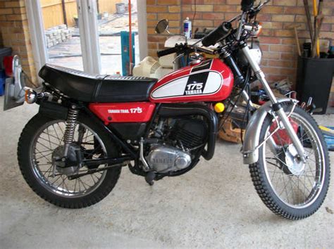 Yamaha Dt175 1976 Twinshock In Waterlooville Hampshire Freeads