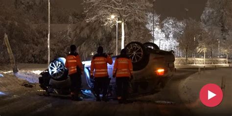 Zizers Gr Schleuderunfall Auf Der Autobahn A