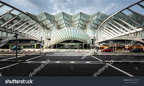 3,429 Lisbon Train Station Images, Stock Photos, 3D objects, & Vectors | Shutterstock