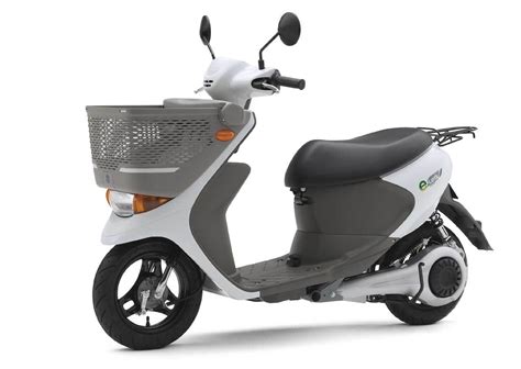 First Suzuki electric scooter to launch in India in 2020 - Report