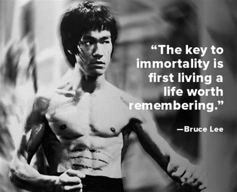 15 Powerful Bruce Lee Philosophies To Help You Deal With The World