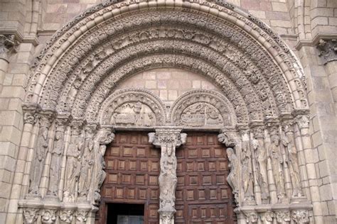 Romanesque Architecture - What Ideas Made Medieval Art?