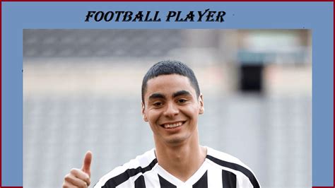 Miguel Almirón's Age, Height, Net Worth, Salary, Girlfriend, Wife ...