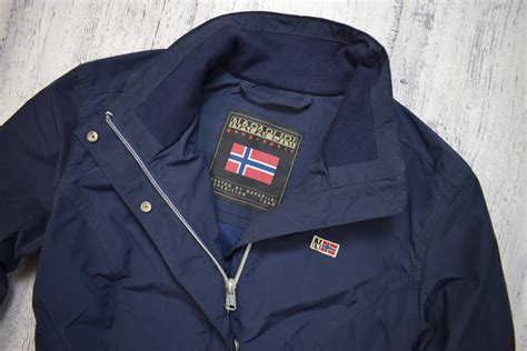 NAPAPIJRI GEOGRAPHIC S 36 DAMSKA KURTKA SZWEDKA - 7073013457 ...