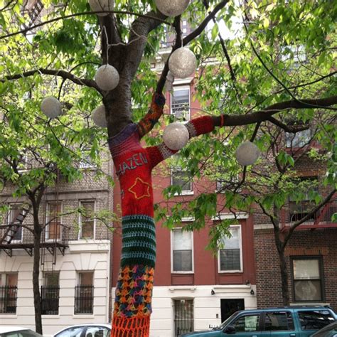 Tree In Hells Kitchen New York Nyc Neighborhoods I Love Nyc Hells