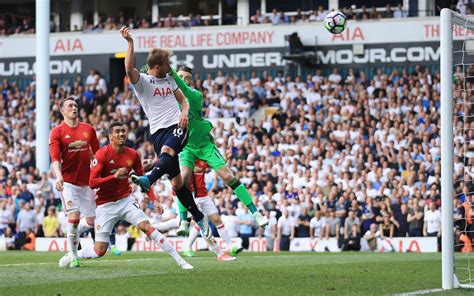 Tottenham Edge Man United In White Hart Lane Farewell - Complete Sports