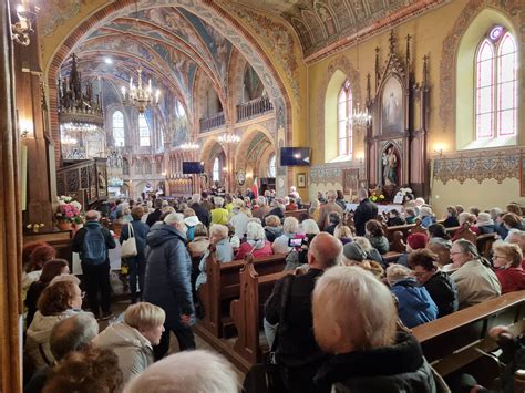 Bitwa o Gietrzwałd Spór religijny wokół inwestycji Lidla koło