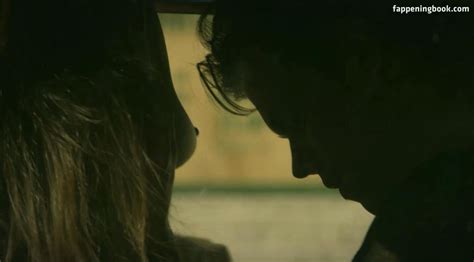 Shiva Negar Nude OnlyFans Leaks Fappening FappeningBook