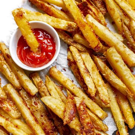 Garlic Parmesan Fries Easy And Super Crispy Wholesome Yum