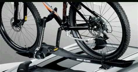 Mont Blanc Barracuda Cycle Carrier / Bike Rack for mounting on roof ...