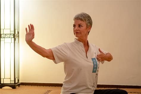 Classes At The Nei Gong Centre Work Body And Mind Honeycombers