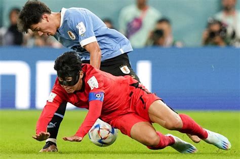 Pelatih Korsel Singgung Soal Sulitnya Heung Min Son Bermain Dengan