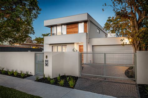 Beaumaris Townhouses Contemporain Façade Melbourne Par Chisholm