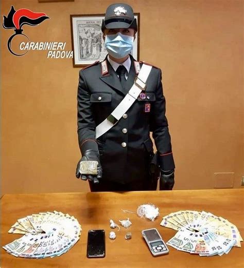 Giovane Spacciatore Padovano Arrestato Dai Carabinieri Prima Padova