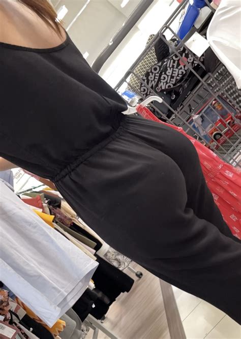 Cuban Milf Wedgied Up With A Soft Juicy Booty Oc Vid Below Spandex Leggings Yoga Pants