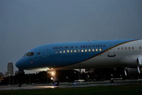 Cómo Es El Nuevo Avión Presidencial Un Boeing 757 256 Que Reemplaza Al