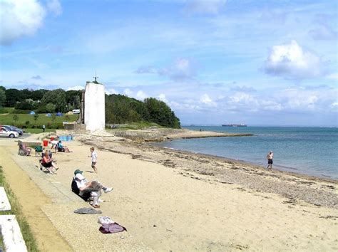 St Helens Beach, Isle of Wight, England :: British Beaches