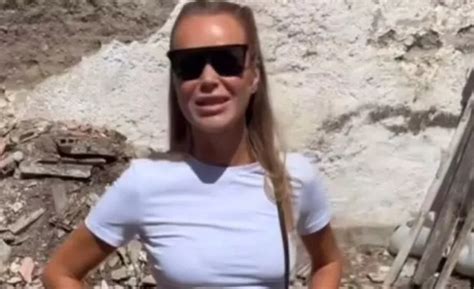 Amanda Holden Posts Naked In Spain Clip Just Hours After BGT Triumph Daily Star