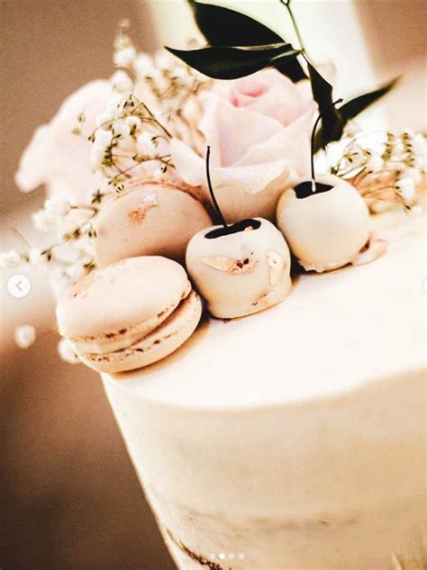Charming Semi Naked Cakes Find Your Cake Inspiration