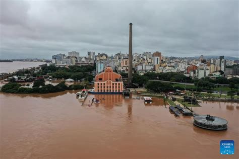 Tragédia causada por chuvas torrenciais no sul do Brasil eleva para 39