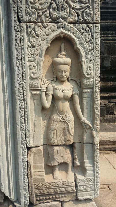 Kambodža | Cambodian art, Ancient statues, Art