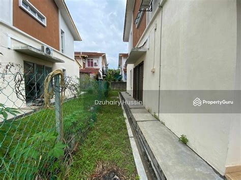 Semi Detached Double Storey House Taman Kipark Puchong Puchong