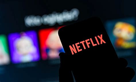 Netflix ya cobrará por compartir cuentas en México esto costará