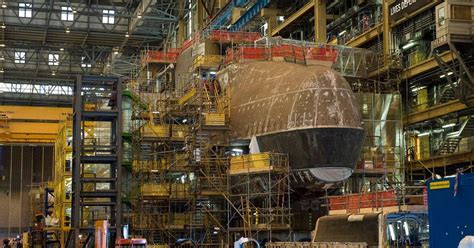 Rolls Royce To Make Nuclear Reactors For Aukus Attack Submarines R