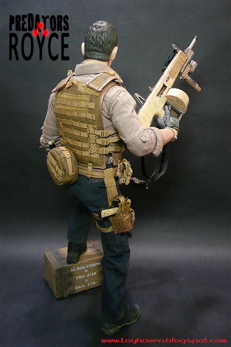 Toyhaven Review Iii Hot Toys Predators Royce With Aa Shotgun