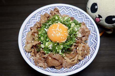 【台北忠孝復興站美食】俠嗑春秋日式燒烤居酒屋 2024：總「丼」員啦！ 31開賣日式燒烤丼飯，龍蝦、鮑魚、燒肉、明太子香魚、鯖魚、燒雞都吃