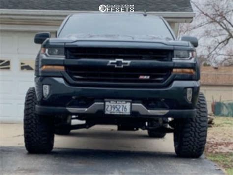 2018 Chevrolet Silverado 1500 With 22x12 44 Hardcore Offroad Hc11 And 35 12 5R22 Haida Mud