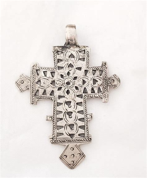 Antique Silver Ethiopian Orthodox Coptic Cross Pendan Gem