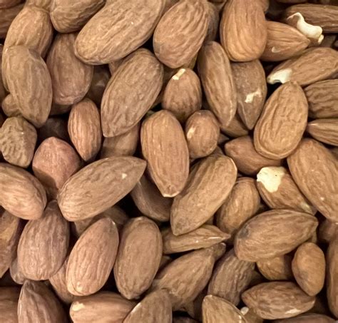 The Incredible Benefits Of Almonds For Your Skin Mudmasky Us