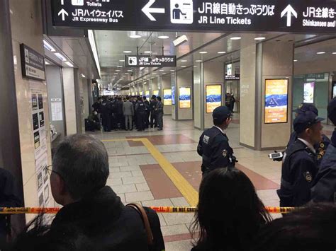 【通り魔】名古屋駅中央口付近で警察が男を取り押さえる 男は失神して搬送 いろいろまとめbeans