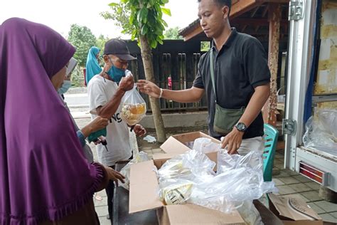 Disdag Mataram Gelar Operasi Pasar Minyak Goreng Murah Antara News