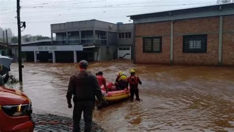 Quarto Ciclone Extratropical Desde Junho Deixa Mortos No Rio Grande