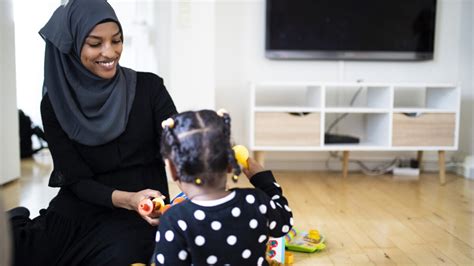 Amira Trak Stikket Til Flimmerkassen Nu Lytter Vi Mere Til Hvad