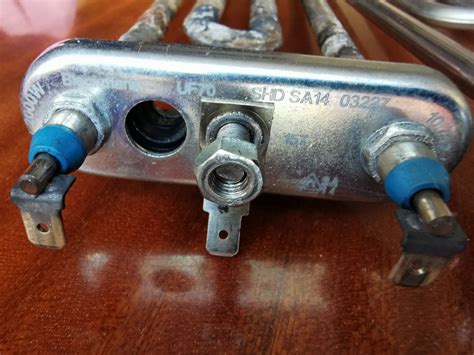 Замена ТЭН Bleckmann UF70 SHD SA14 03227 в стиральной машине Siemens ...