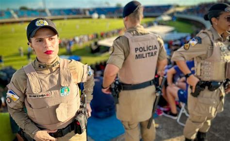 apoio da PMTO ação solidária Futebol do Bem arrecada 8 toneladas de