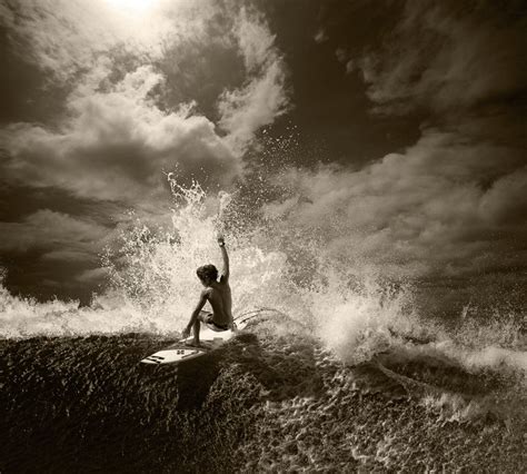 North Shore Surfing #05 – Ed Freeman Photography