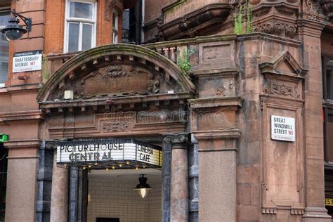 Picturehouse Central Cinema, London Editorial Photo - Image of facade, film: 75458351