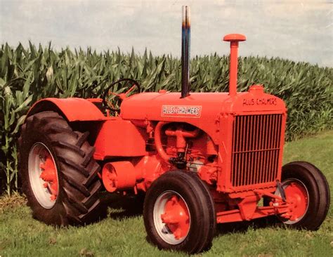 Vintage Allis Chalmers Tractors